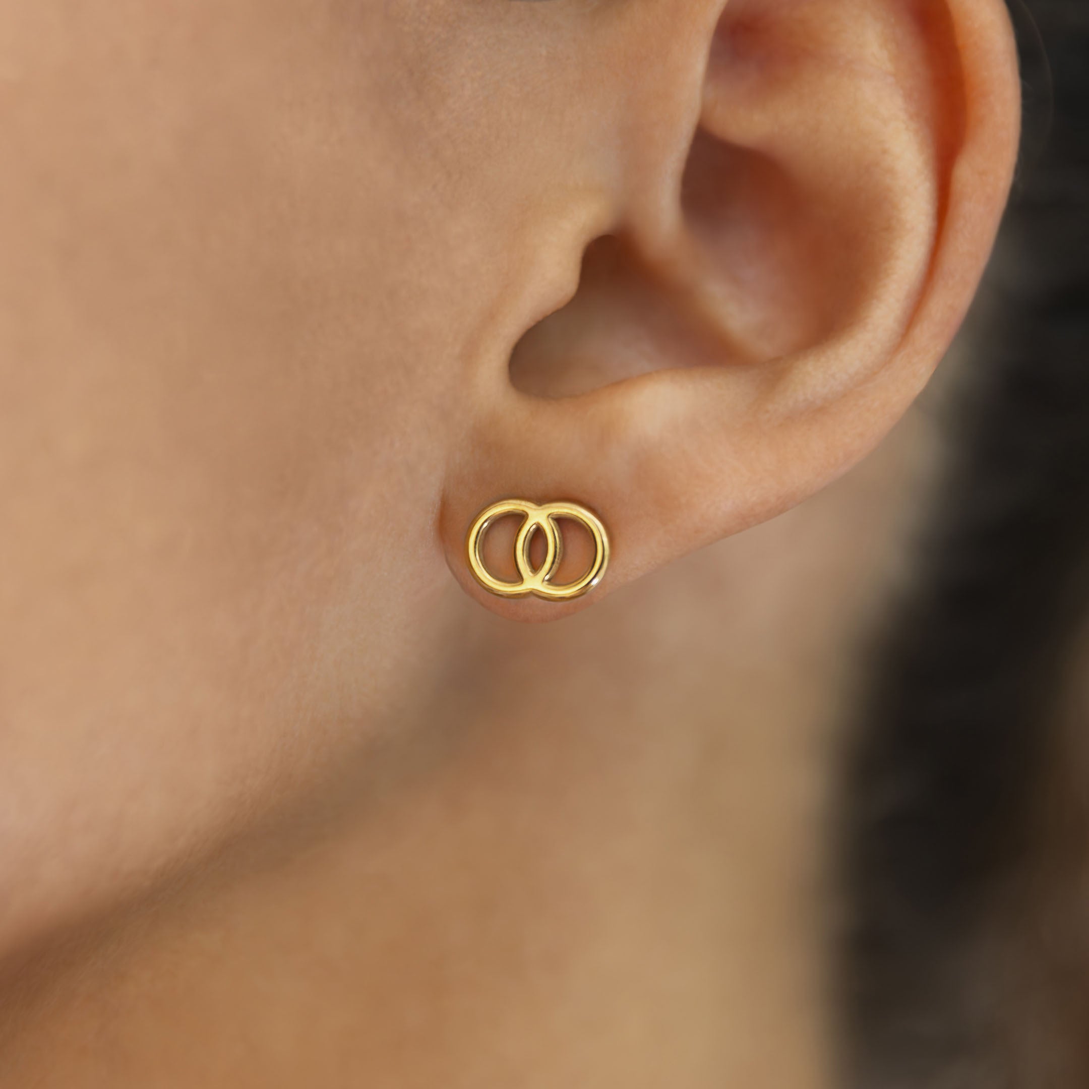 Bella | Örhängen i 18 Karat Guld