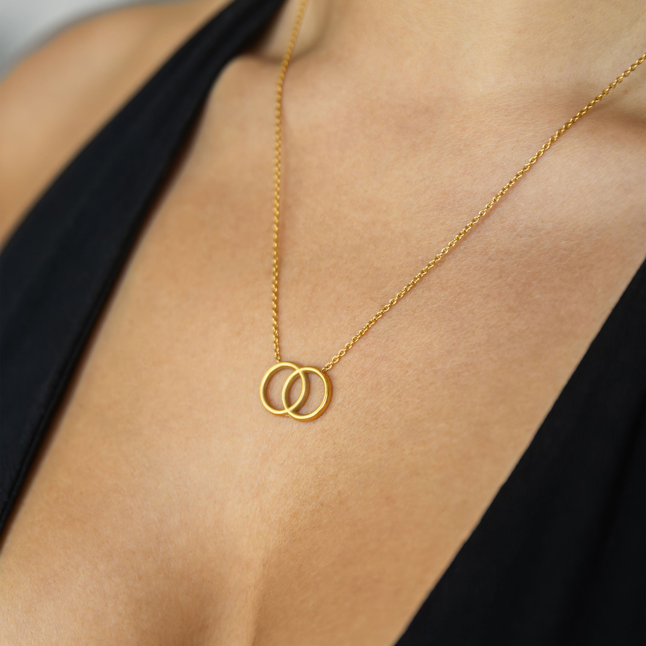 Bella | Halsband i 18 Karat Guld