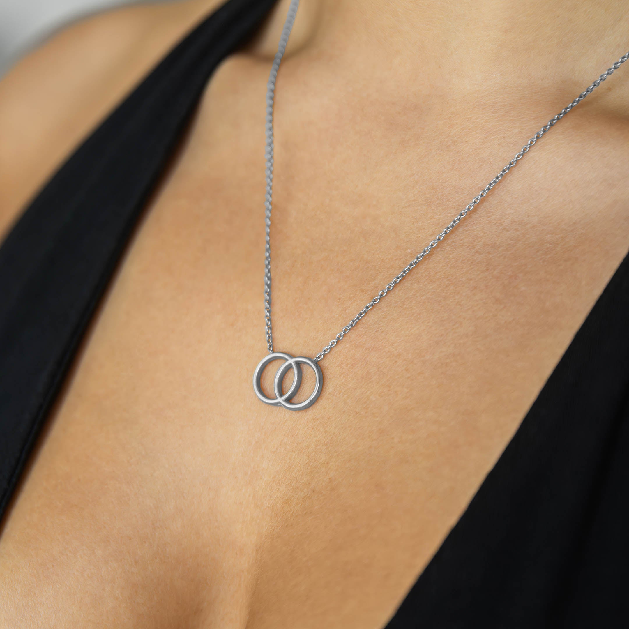 Bella | Halsband i Silver